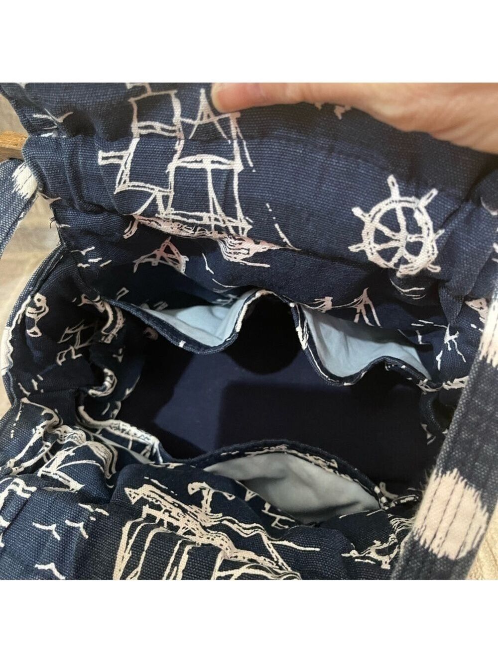 Purse - Picture 9 of 11